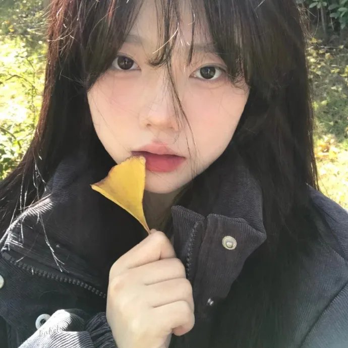 北极百货的秋乃小姐